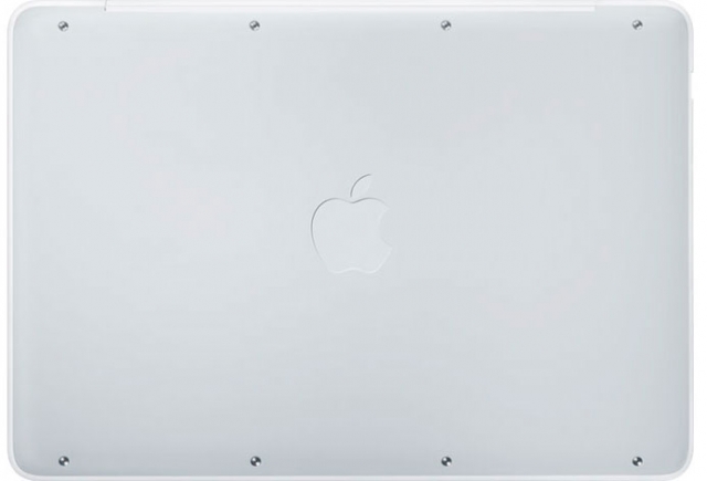 Apple Replaces Peeling Macbook Bottom Cases