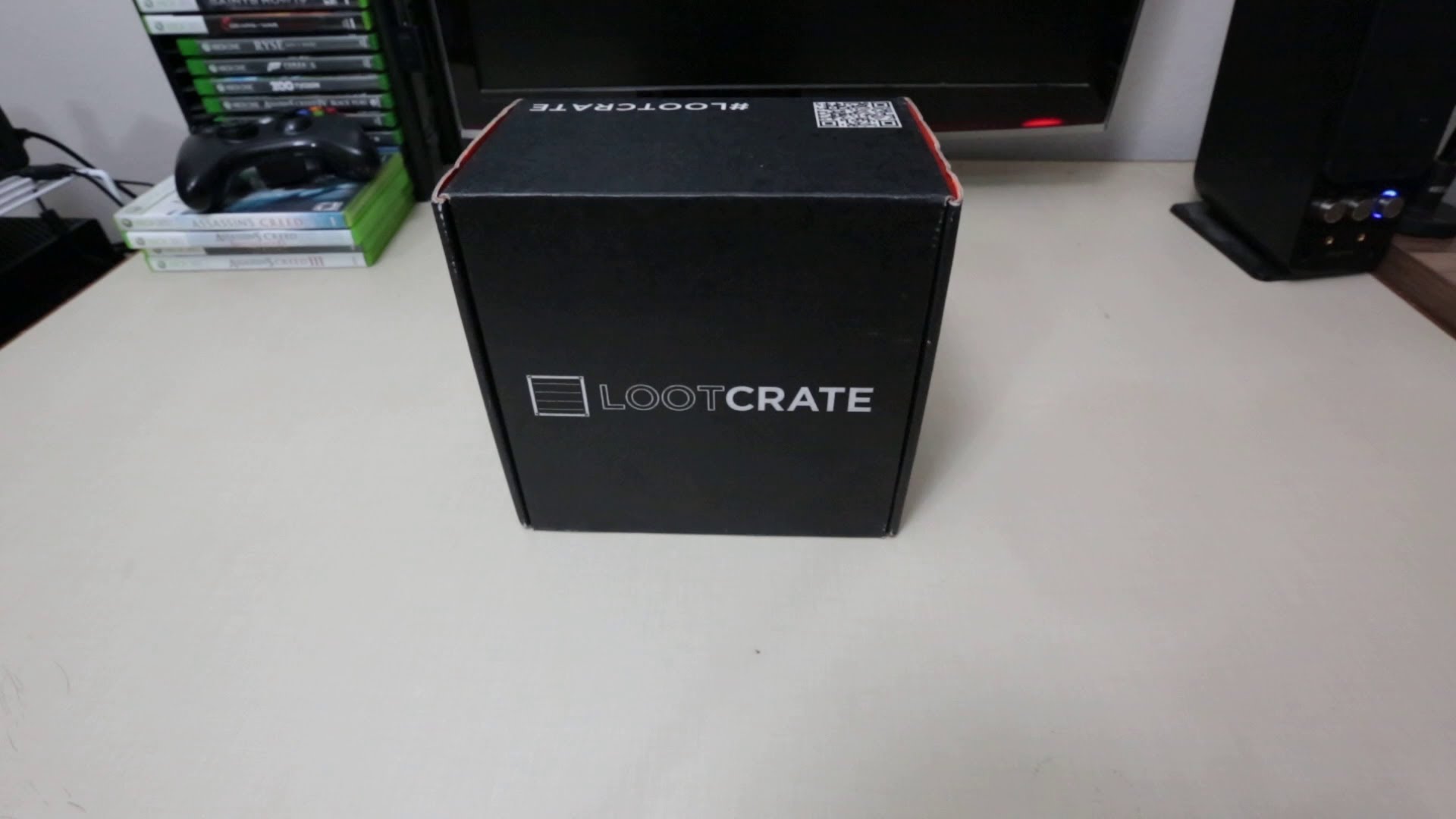 Unboxing: Lootcrate - January 2014 [Theme: Launch]