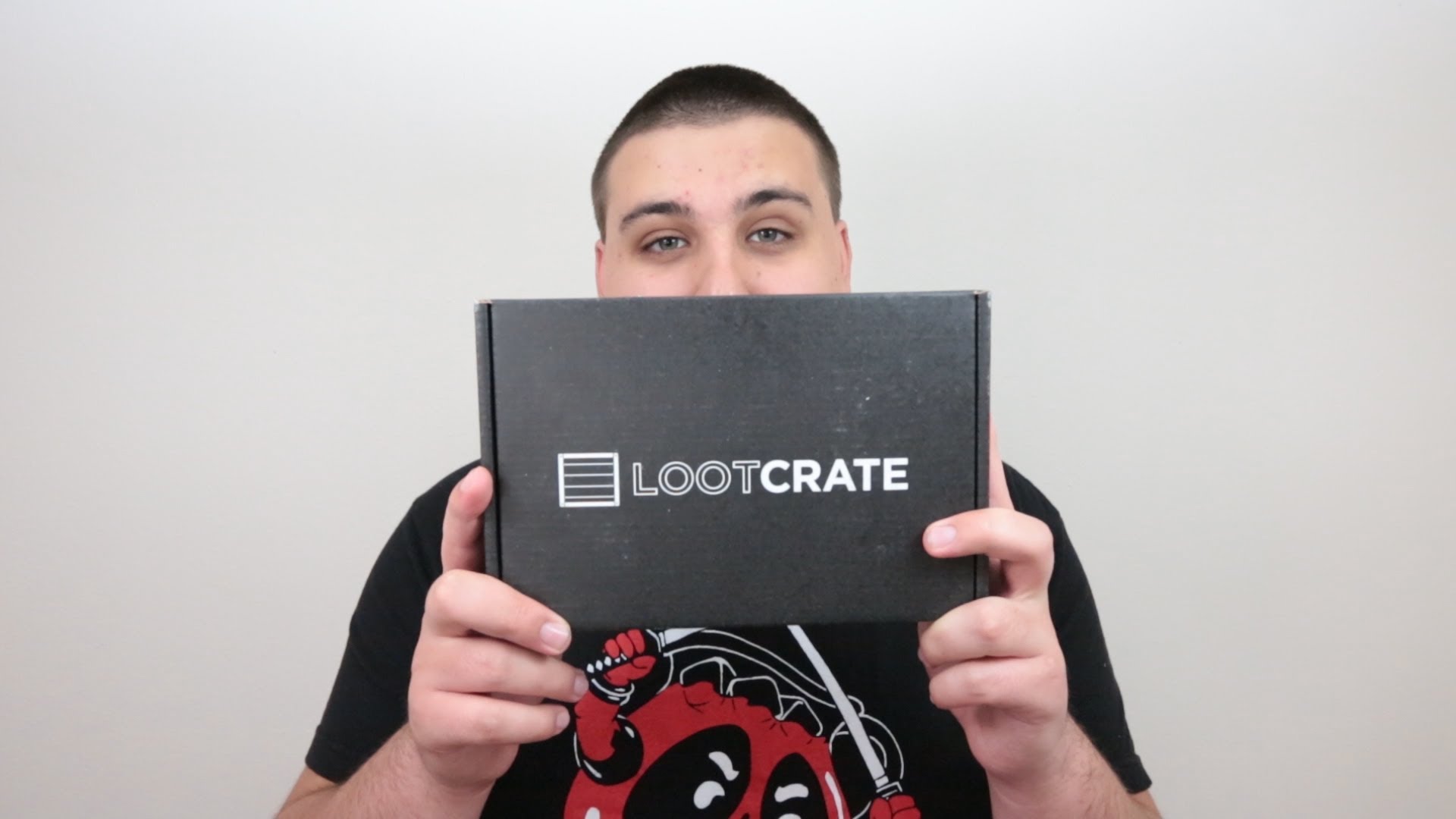 Unboxing: Lootcrate - May 2014